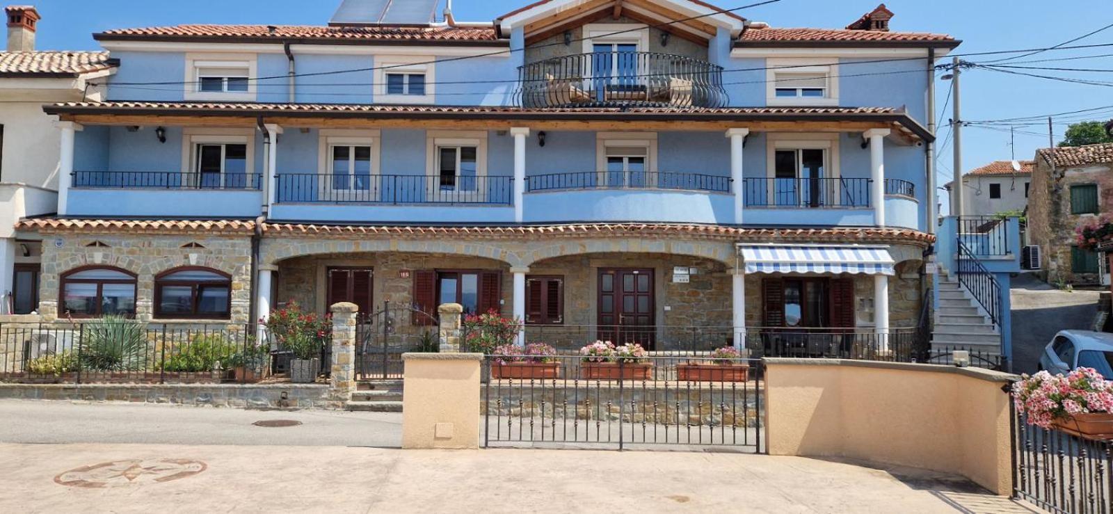 Villa Blue Sky - Hrvatini Koper városi község Kültér fotó